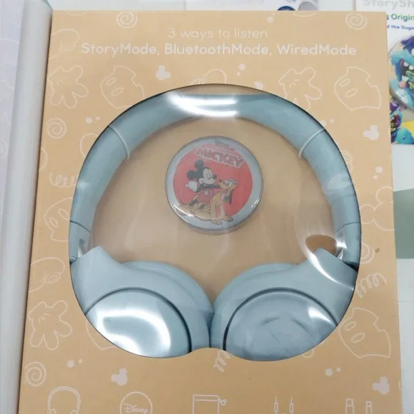 Onanoff StoryPhone Storytelling Headphones for Kids - Light Blue - Picture 3 of 9